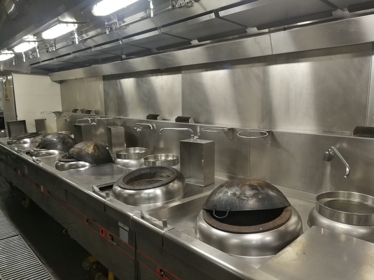 清洗油烟管道【上海根宝清洗】公司专业机构认证厨房设备清洗